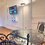Appartamento Grand Studio 38m2 Dans Ancien Palace Avec Piscine Et Place De Parking Privée *